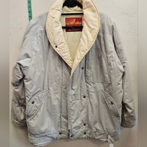 Winter, vintage, travel, cold, London, fog, casual, puffer, simple, retro